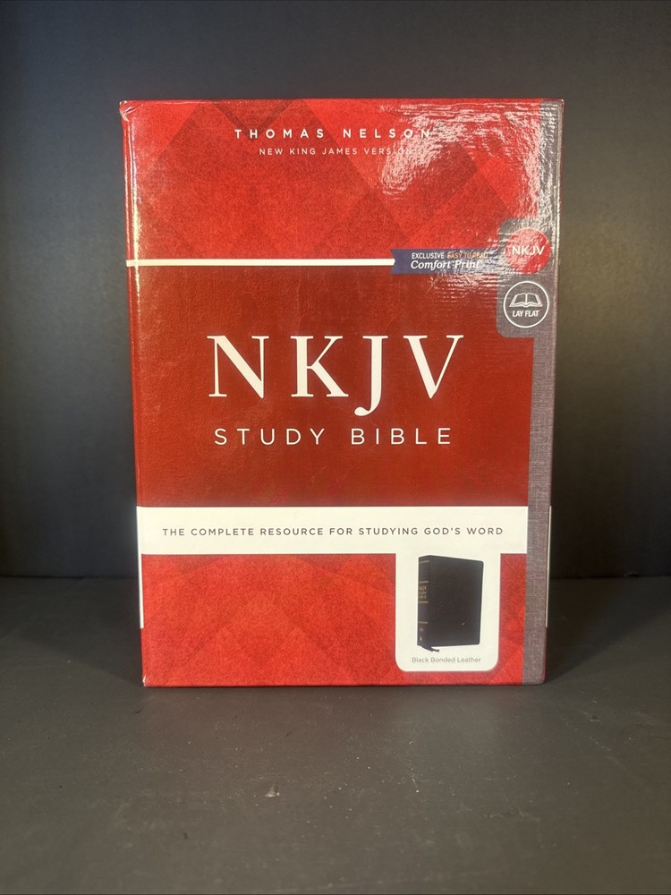 NKJV Study Bible, Premium Bonded Leather, Black, Red Letter Edition, Comfort New