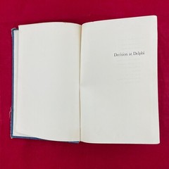 Vintage 1960 Decision At Delphi Helen MacInnes Hardcover Book – Discard