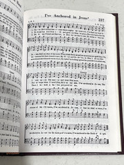 Lot of 15 Melodies of Praise Hymnals 1985 Gospel Publishing House Maroon Church