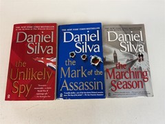 Daniel Silva Lot 23 Paperbacks including 20 Gabriel Allon series