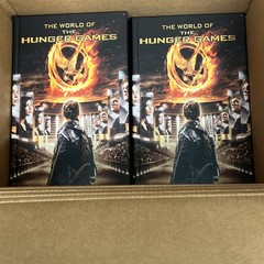 2 The World of the Hunger Games (Hunger Games Trilogy) BRAND NEW 2 Books