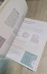 The Skinnytaste Cookbook: – Hardcover, by Homolka Gina; Jones