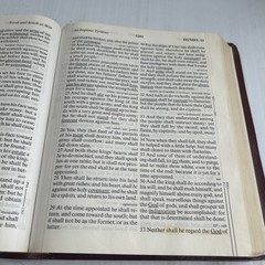 2001 Word Of God KJV Leather Special Margin Edition Bible Large Print Red Letter