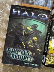 HALO Paperback Book Lot of 6 Xbox Master Chief Flood Scifi Fall of Reach