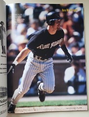 2002 MLB Official Guide To The 2002 Baseball Season Program 240 Pages MINT/NEW