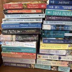 Lot of 10 Contemporary ROMANCE Paperbacks PB Popular Author Books RANDOM*MIX