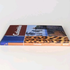 Colombia by Tracey Boraas (Countries and Cultures) Capstone 2002 HC Ex-Lib