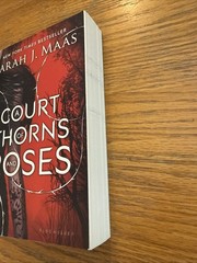 Sarah J. Maas A Court of Thorns and Roses 2016 Trade PB Bloomsbury