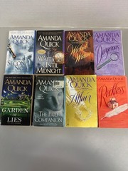 Historical Fiction Paperbacks Lot of 6 (See Photos for Titles)