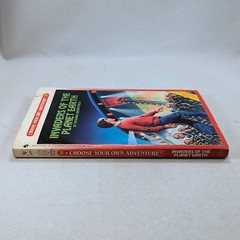 Choose Your Own Adventure 70: Invaders of the Planet Earth VTG 1987 1st Edition