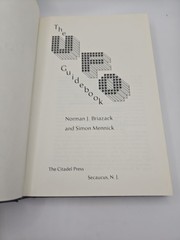 The UFO Guidebook ASPECT OF OFOLOGY by Simon Mennick & Norman J. Briazack 1978