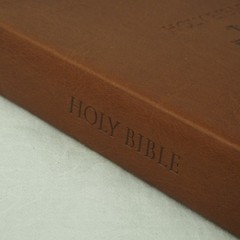 NKJV Super Giant Print Reference Holy Bible Red Letter Edition Thomas Nelson