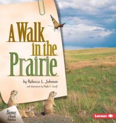 A Walk in the Prairie (Biomes of North America) – Paperback – VERY GOOD