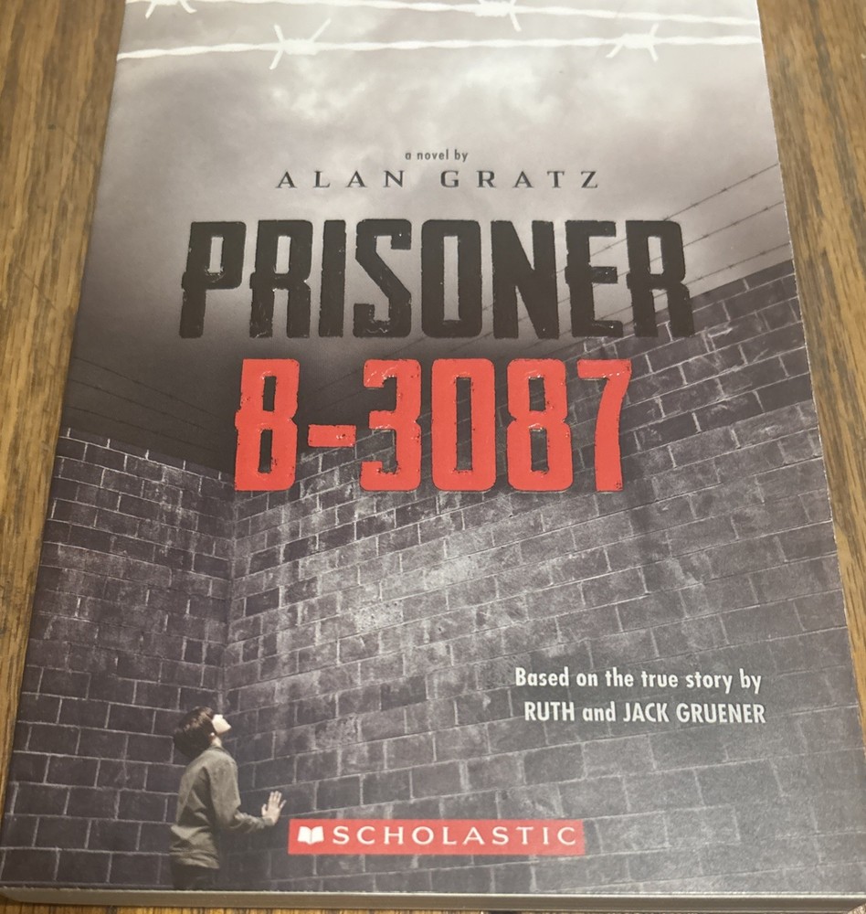 Prisoner B-3087 – Paperback By Alan Gratz – NEW