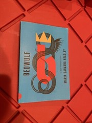 Beowulf | Maria Dahvana Headley | English | Like New | Free Shipping!