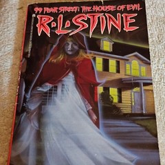 R.L. Stine 99 Fear Street: The House of Evil PB Mass Market 1996 1st
