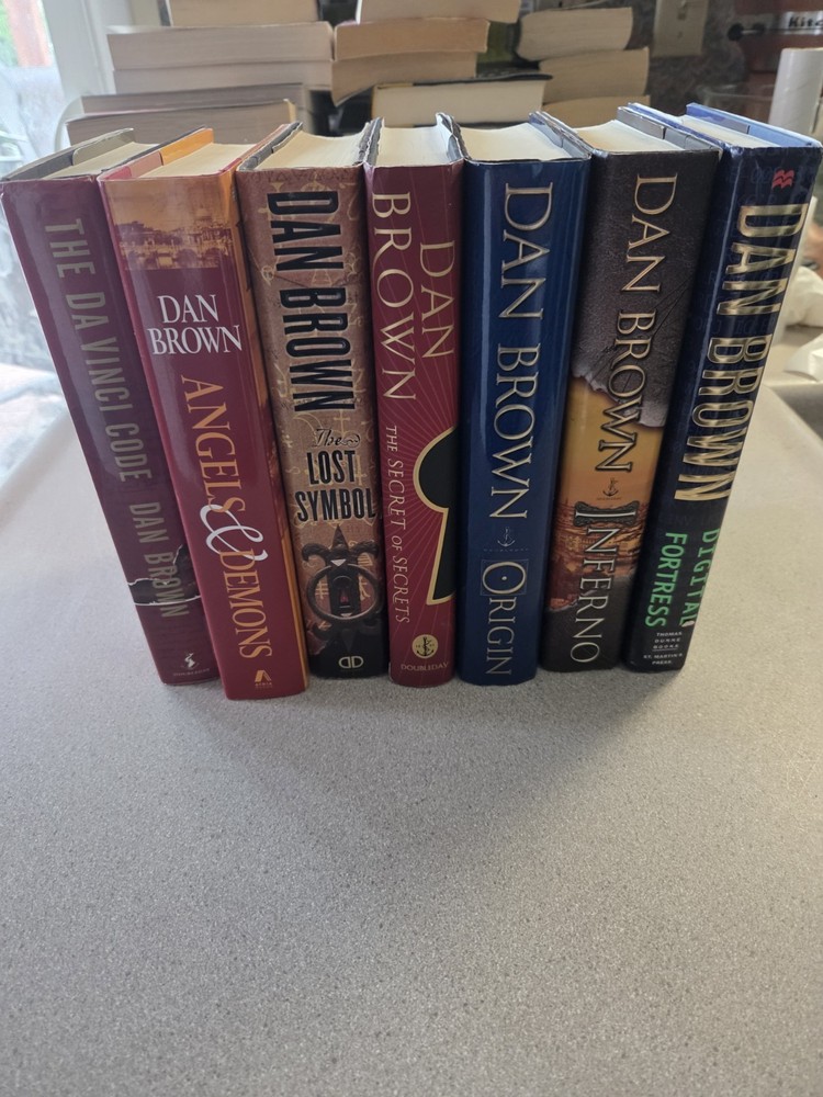 Dan Brown Robert Langdon Mystery Thriller Lot of 7 books 3 Are 1st Ed.