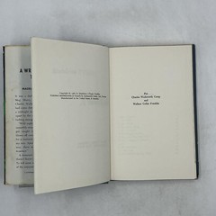 A WRINKLE IN TIME Madeleine L’Engle 1962 1st Ed HC DJ Vintage Blue BCE