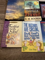 Huge Christian Book Lot of 25 Max Lucado Billy Graham Prayer Devotional Bible