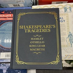Set of 7 Illustrated Books with Slipcases Arcturus Publishing