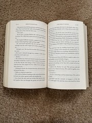 Great Alone : A Novel by Kristin Hannah (2019, Trade Paperback)