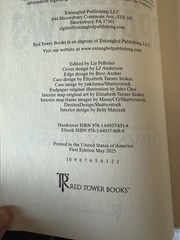 Shield of Sparrows Deluxe Edition Sprayed Edges Devney Perry Romantasy