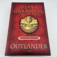 Outlander (20th Anniv Collector’s Edition) : A Novel by Diana Gabaldon Hardcover