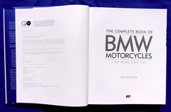 The Complete Book of BMW Motorcycles: Every Model Since 1923~Ian Falloon~English