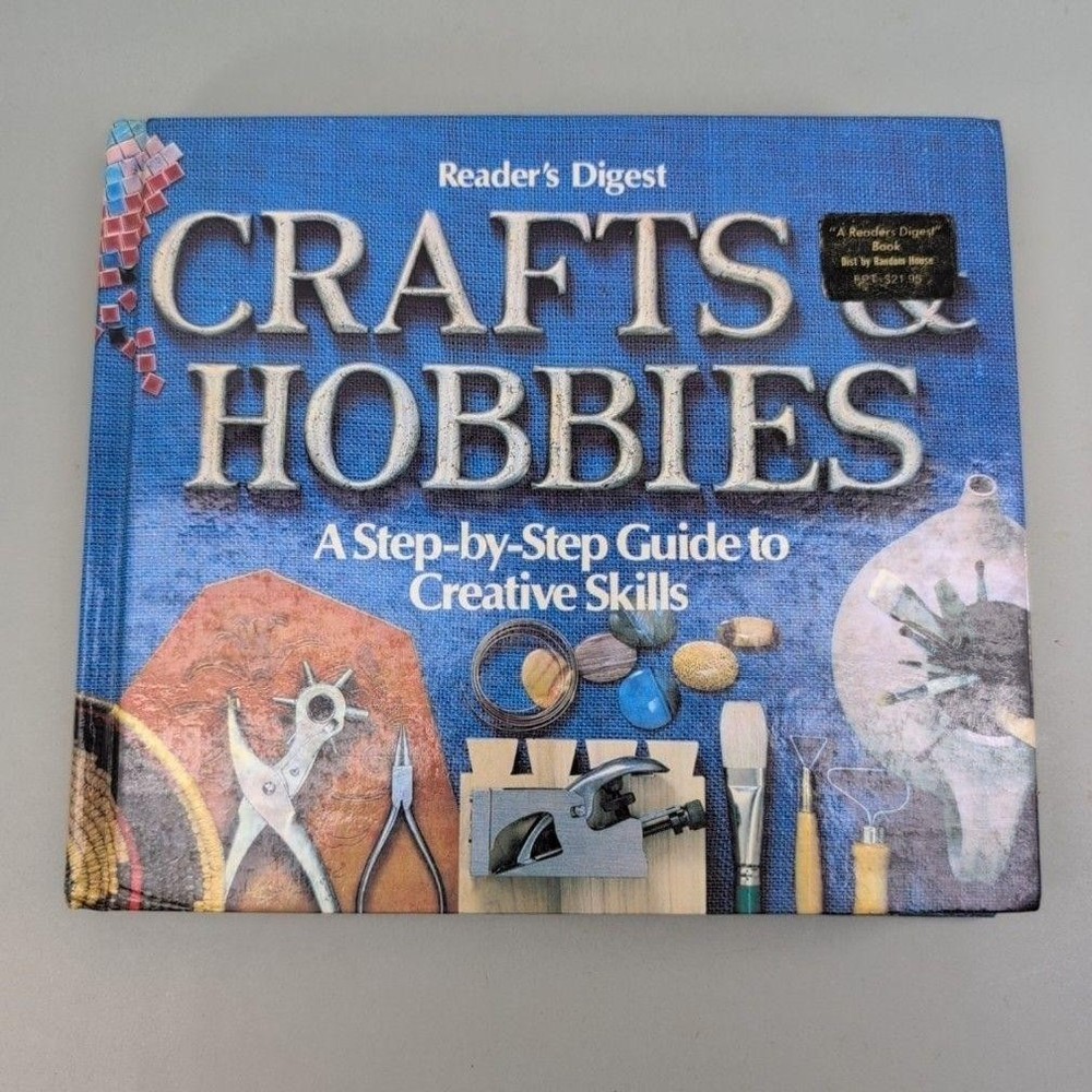 Vintage Crafts & Hobbies Step-By-Step Reader’s Digest HC Blue 1979 USA Guide