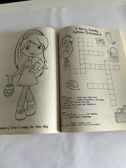 Strawberry Shortcake Coloring Book 400 Pages of Fun Sparkle and Shine