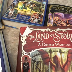 The Land of Stories Complete Gift Set [Hardcover]