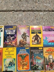 Large Lot 81 Vintage DAW Science Fiction PBs Nice Cnd Great Variety Fst Ship