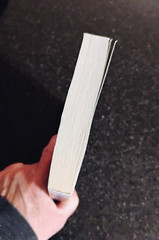 THE THINGS THEY CARRIED by TIM O’BRIEN – SIGNED! – PAPERBACK EDITION
