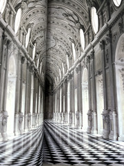 NEW 2012 Grand Interiors by Massimo Listri (Hardcover) teNeues Printed in Italy