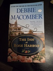Debbie Macomber Lot 0f 10 Books And 13 Stories 3 Are 2-in-1 PB 5 Xmas Stories