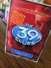 The 39 Clues Scholastic Book Set 1-10 Paperback Box Set