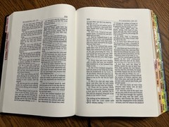 Holy Bible : King James Version Black Bonded Leather, Wide Margin by Hendrickson