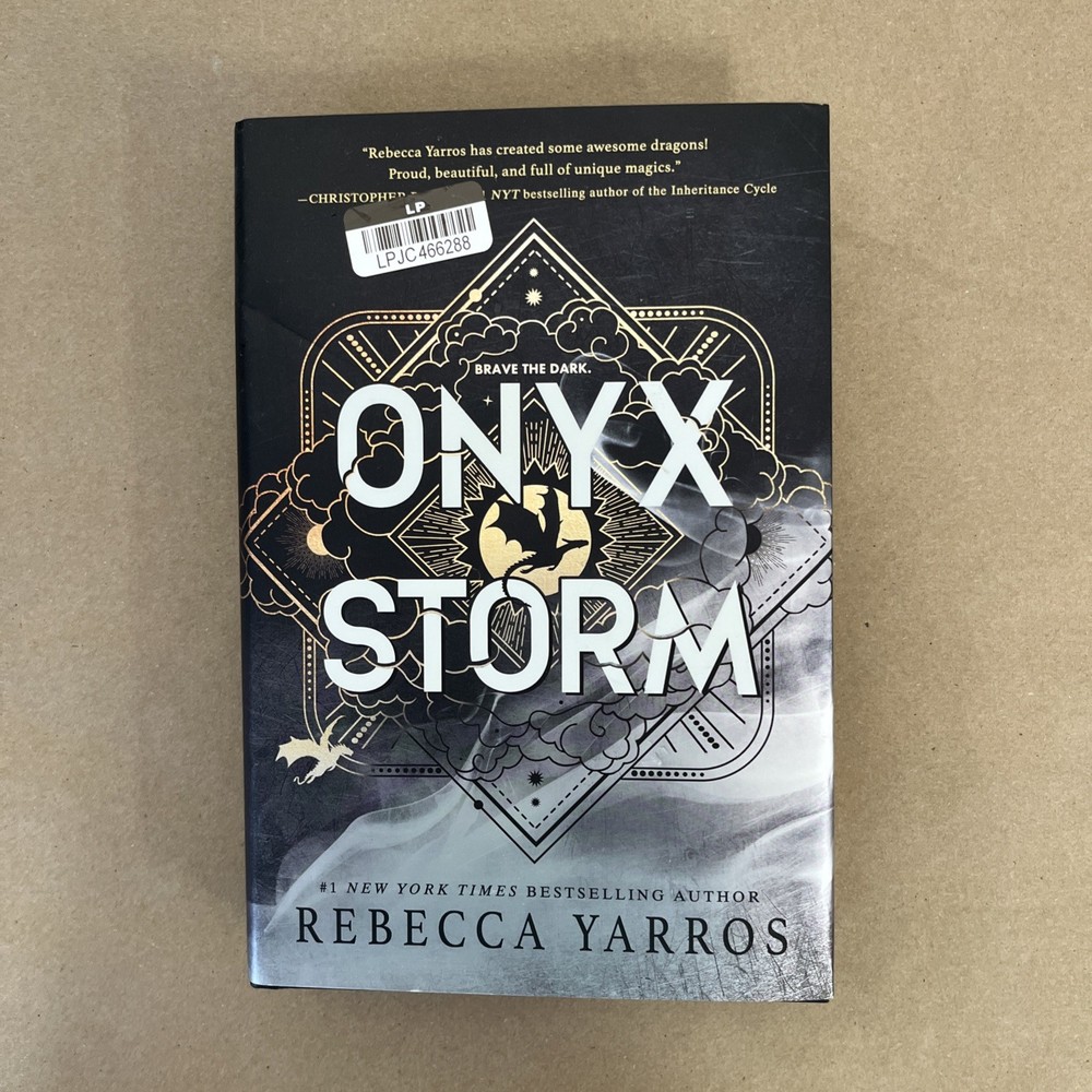 Rebecca Yarros – Onyx Storm Hardcover SEE DESCRIPTION