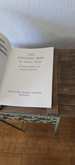 The Tantric Way: Art, Science, Ritual Ajit Mookerjee & Madhu