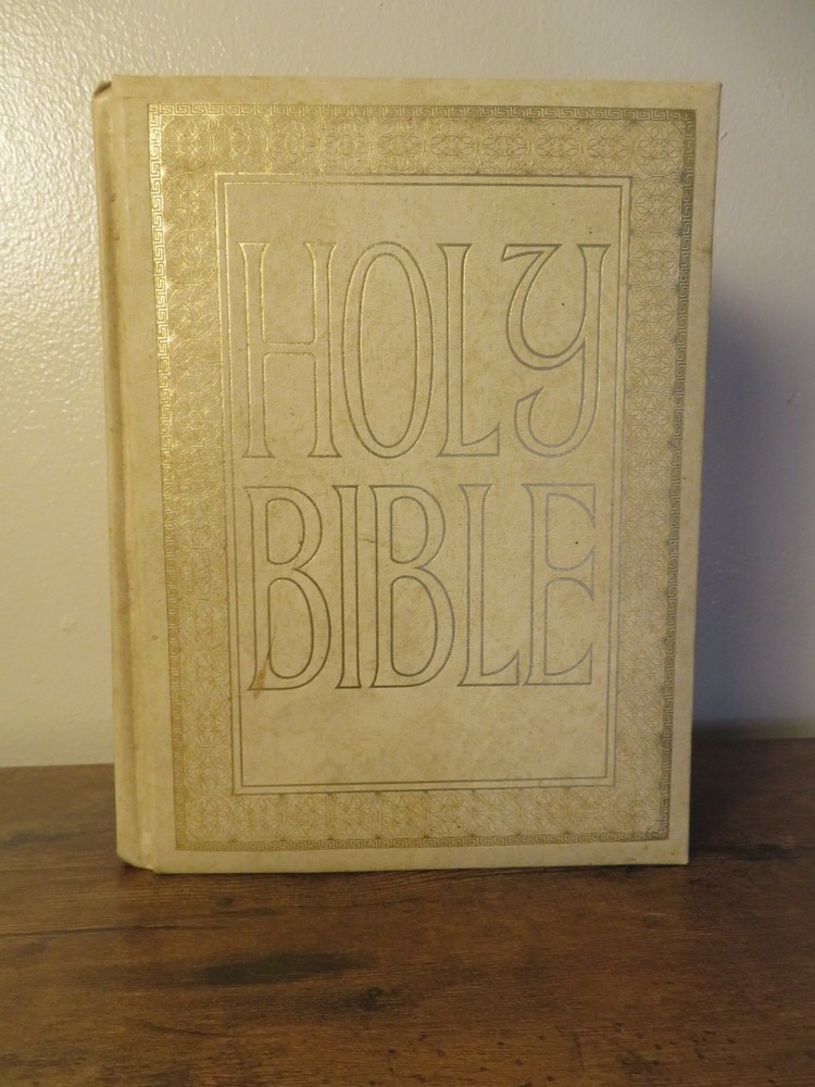 Holy Bible by Royal Pub. 11.5″x9″ Red Letter Edition Master Reference Bible 1968
