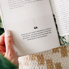 The Daily Grace Co Faith Questions – Suffering Booklet