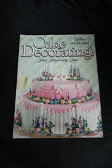 Wilton Cake Decorating Yearbook / lot of 7 / 1980s / 1990s / 2000s