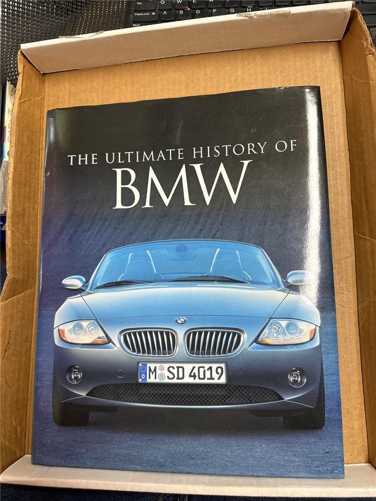 Ultimate History of BMW (Hardcover)