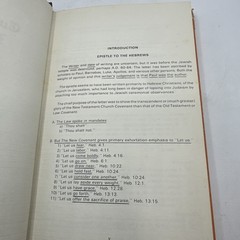 Commentary Verse By Verse HEBREWS Garner-Howes Bible Charts & Outlines HB DJ
