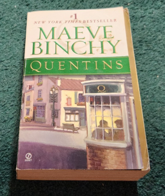 2003 QUENTINS Maeve Binchy Signet Paperback