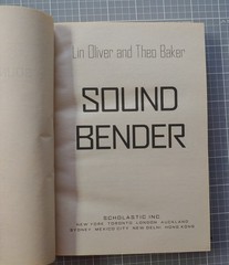 Sound Bender – Paperback By Oliver, Lin Baker, Theo – ACCEPTABLE