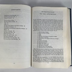 The New English Bible with the Apocrypha Oxford Study Edition 1976