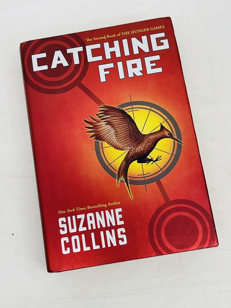 Hunger Games Ser.: Catching Fire by Suzanne Collins (2009, Hardcover)