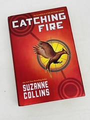 Hunger Games Ser.: Catching Fire by Suzanne Collins (2009, Hardcover)