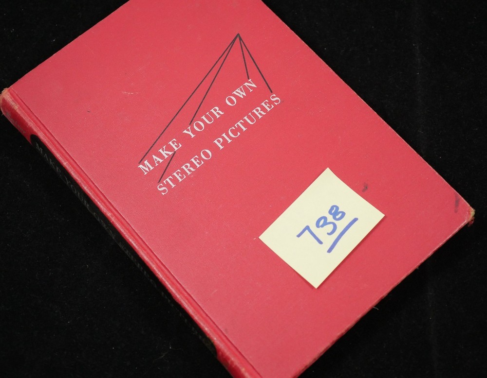 Kaiser – Make Your Own Stereo Pictures MacMillan 1955, 344 page BOOK 3D photos